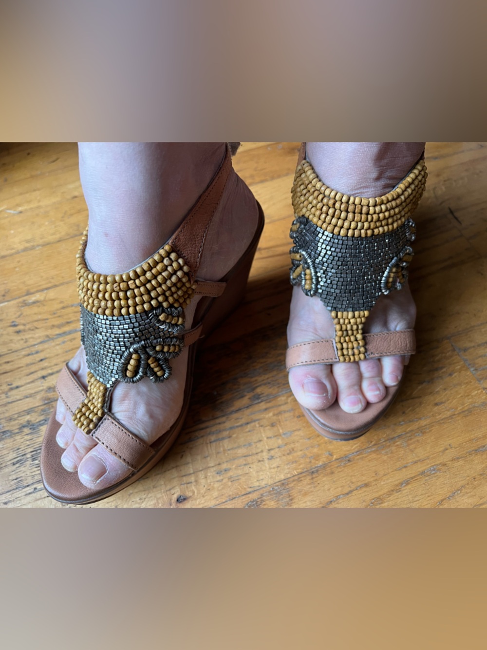 Anthropologie Tan Leather with wooden and metallic beads by Bibi Lou Sz 37 6.5